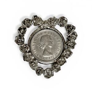 Jewelry Pendant Sixpence Coin 1959 Queen Elizabeth II Heart Frame Silver Tone